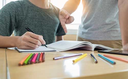 成考成绩查询注意事项有哪些？成绩出来了可以换学校吗？