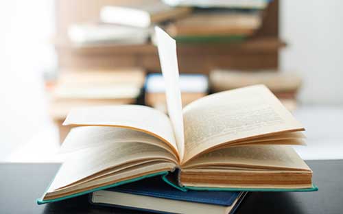 信阳成人高考报名费多少钱？学费一年多少？