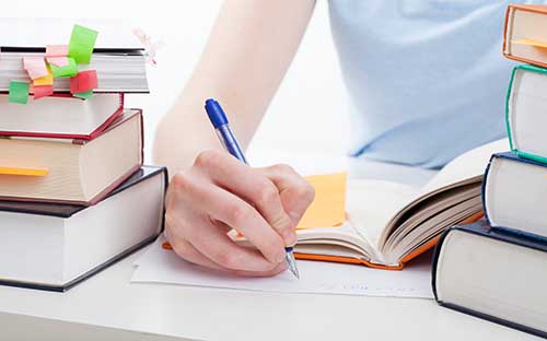报名成人高考大学的条件有哪些？怎么选择？