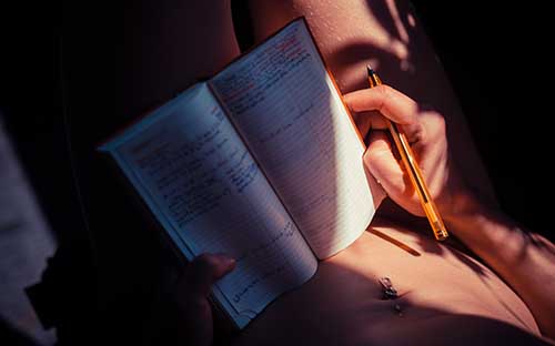 成人高考脱产是不是全日制学历？要具备什么条件？