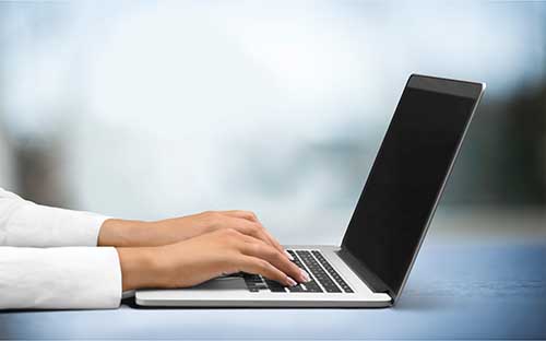 崇明区成人高考报名网站是什么？费用是多少？