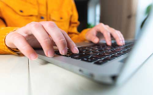 江苏成人高考报名费用是多少？需要哪些材料？