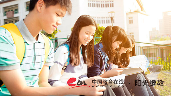 遂川成人高考在哪里报名？选择专业的依据是什么？