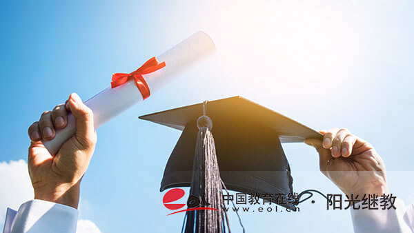 中专学历可以报考成人高考吗？哪些本科专业最实用？