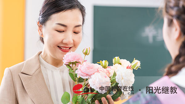 成人高考一般几月报名？全流程是怎样的？