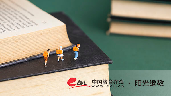 海南成人高考报名的时间是多久？报名前要做哪些准备？