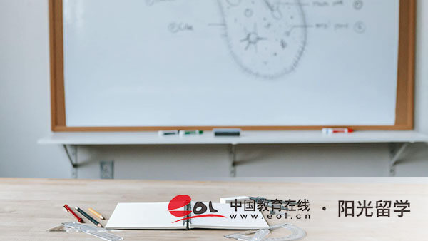 出国留学雅思考a类还是g类，有什么区别