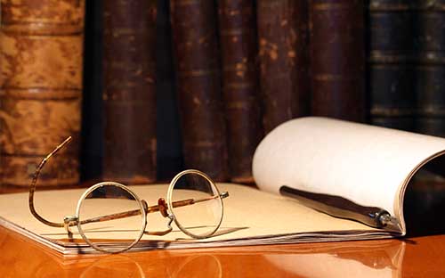 信阳自考的报名官网入口在哪里？学位证申请条件是什么？