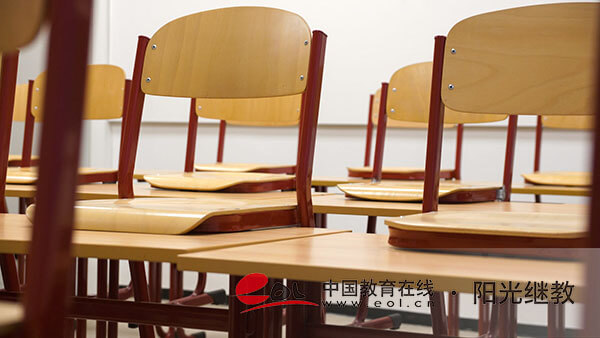 长乐自考的报名步骤有哪些？报名要准备哪些材料？
